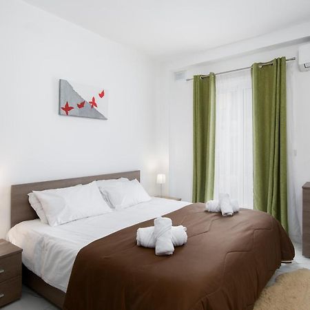 Sea View Apartment 2 Bedrooms 2 Bathrooms, 2 Minutes Away From The Sea San Ġiljan Extérieur photo