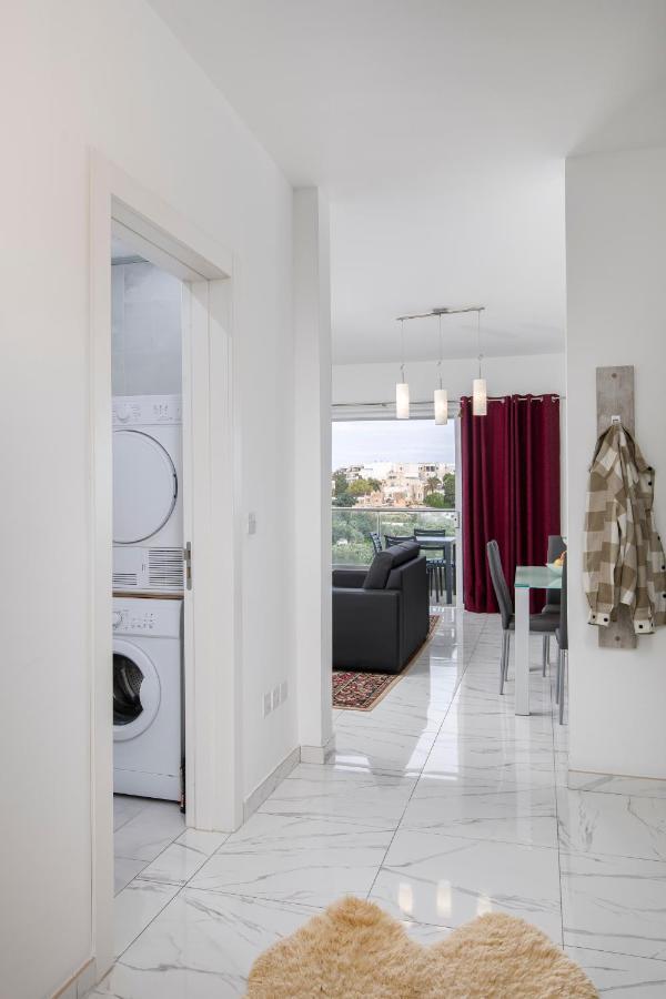 Sea View Apartment 2 Bedrooms 2 Bathrooms, 2 Minutes Away From The Sea San Ġiljan Extérieur photo