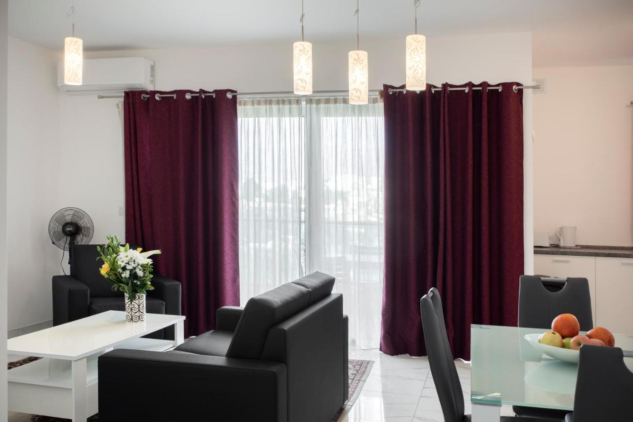 Sea View Apartment 2 Bedrooms 2 Bathrooms, 2 Minutes Away From The Sea San Ġiljan Extérieur photo